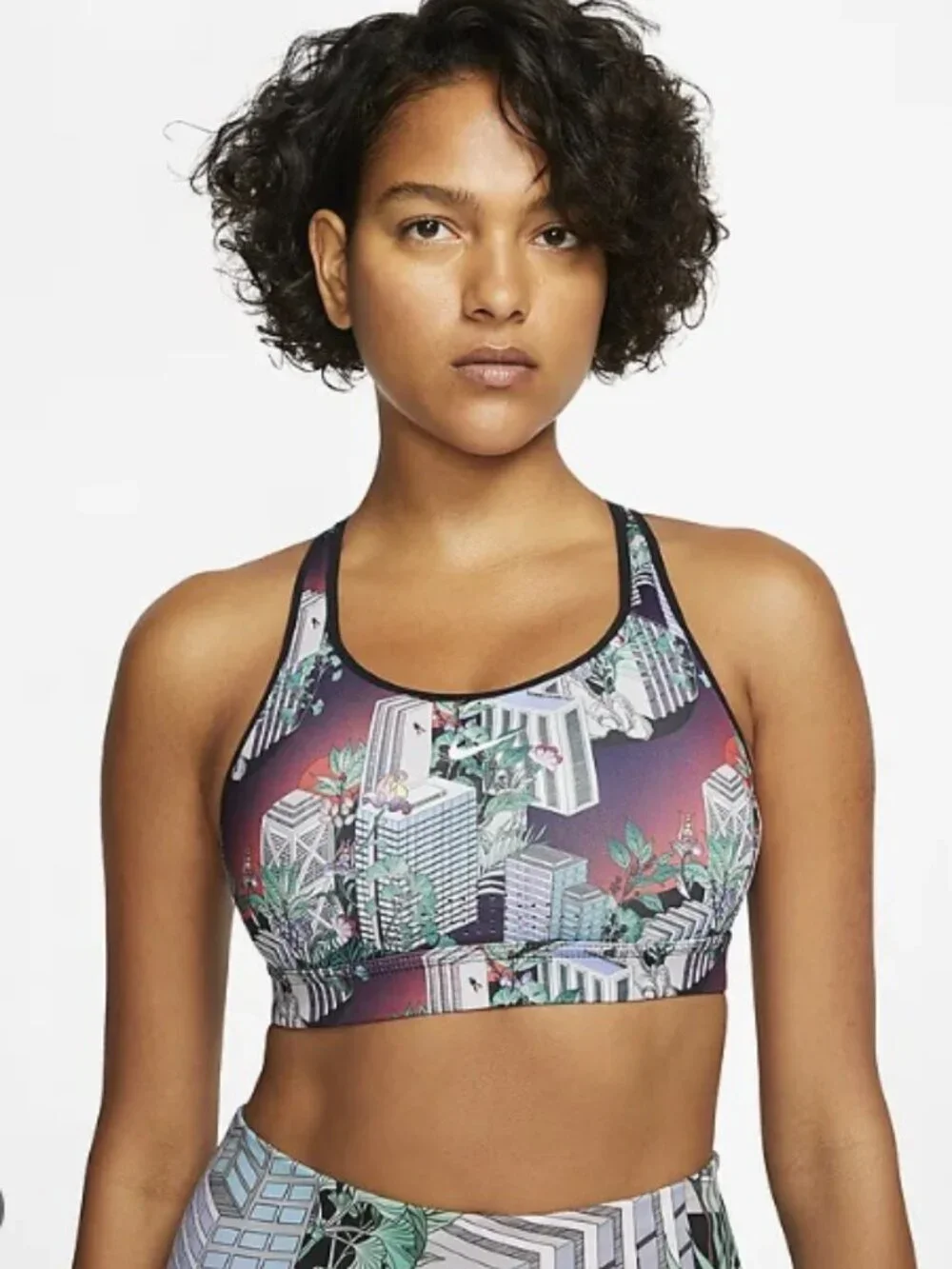 EUC Nike size M eclectic streetwear printed high impact sports bra athletic